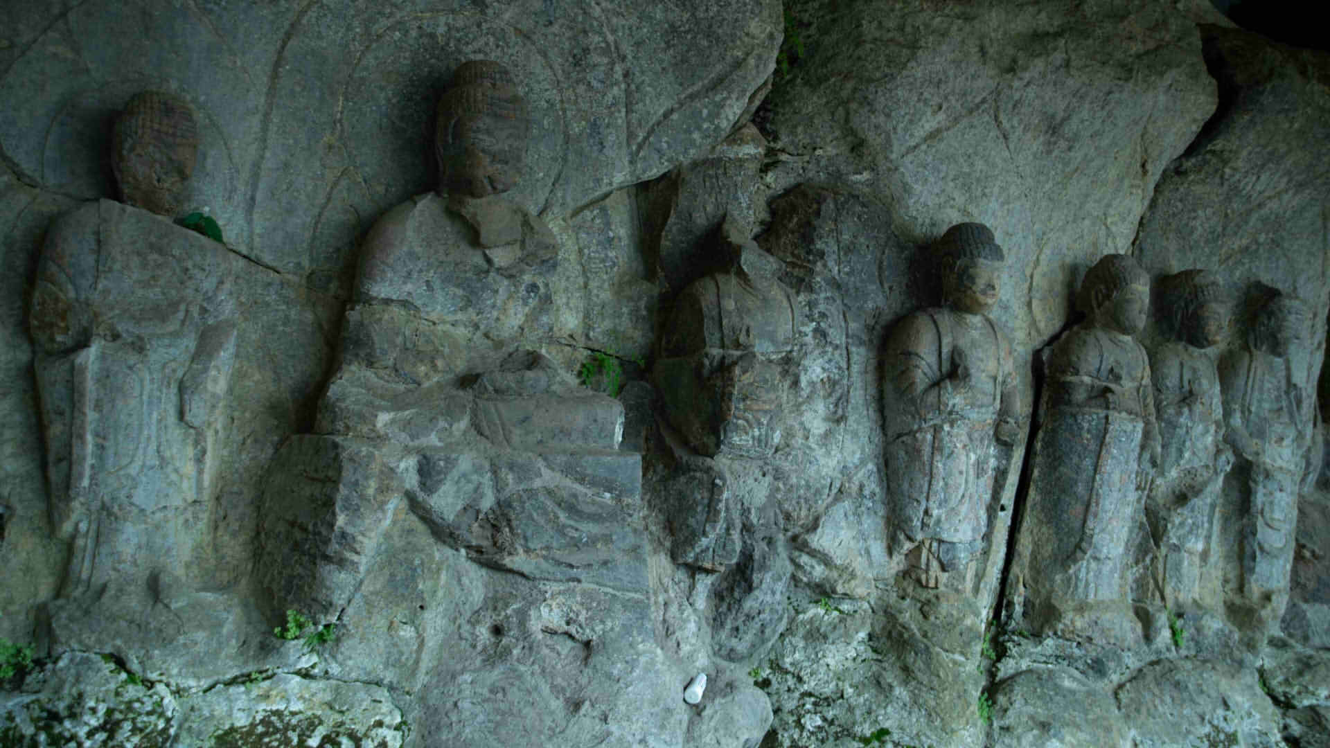 Usuki Stone Budhas