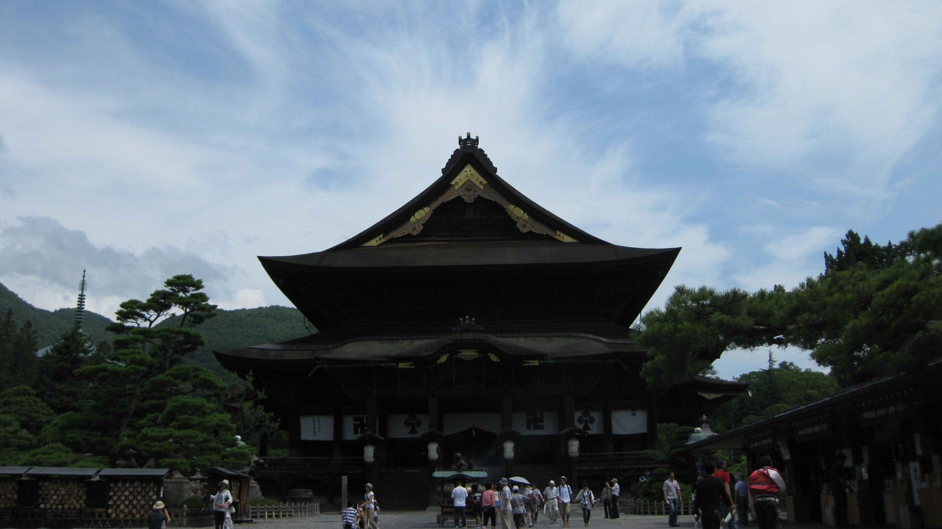 Zenkoji Temple
